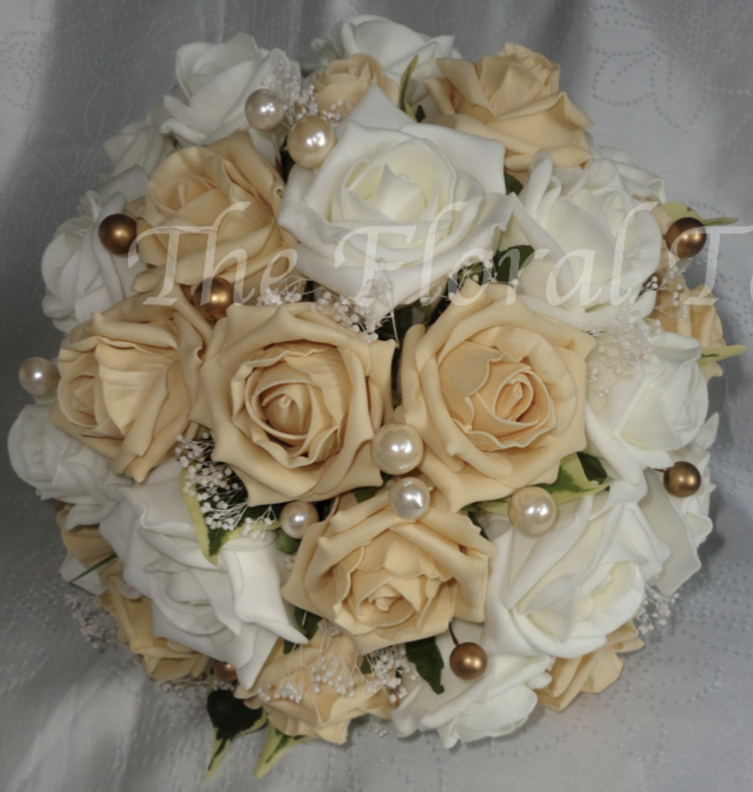Vintage Wedding Bouquets White And Gold / White Rose Gold Wedding Decor